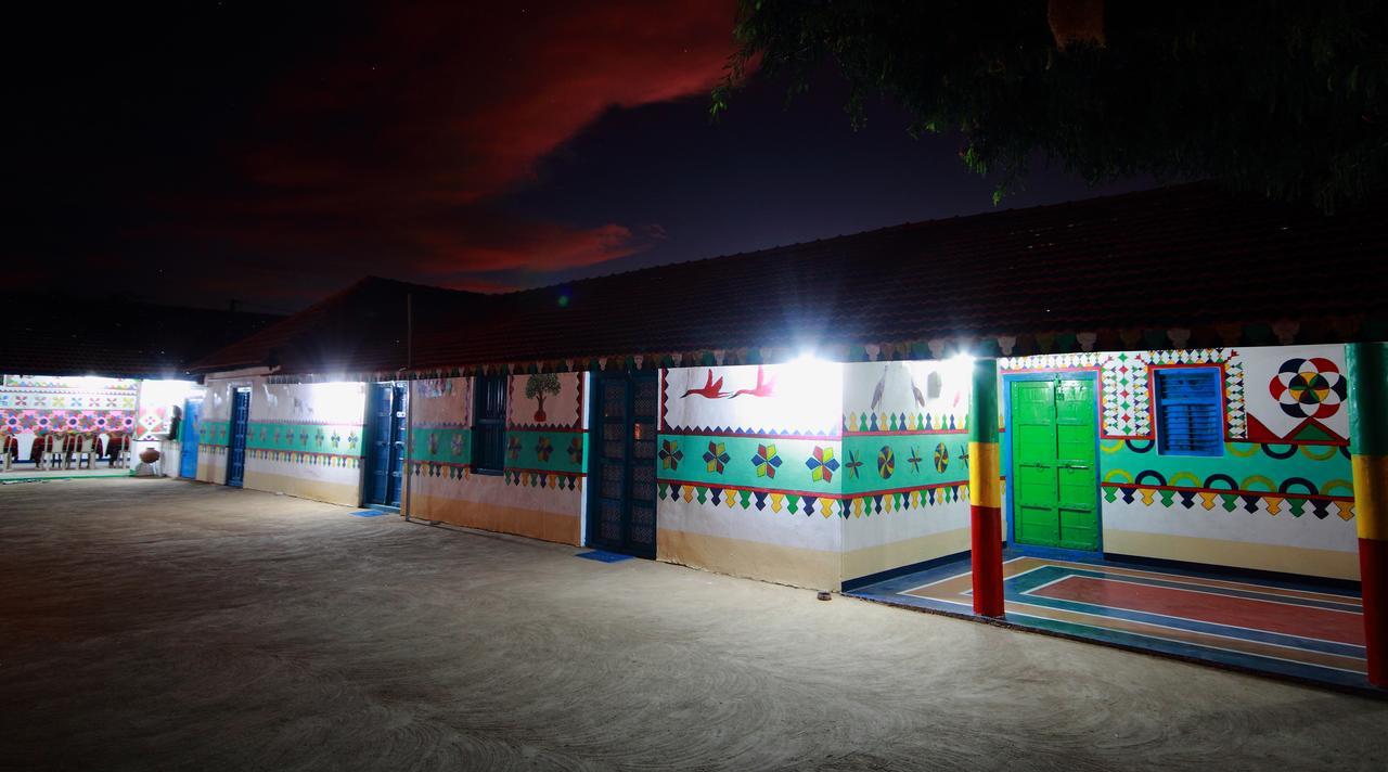 Rann Bhumi Homestay Resort Hodka Exterior photo