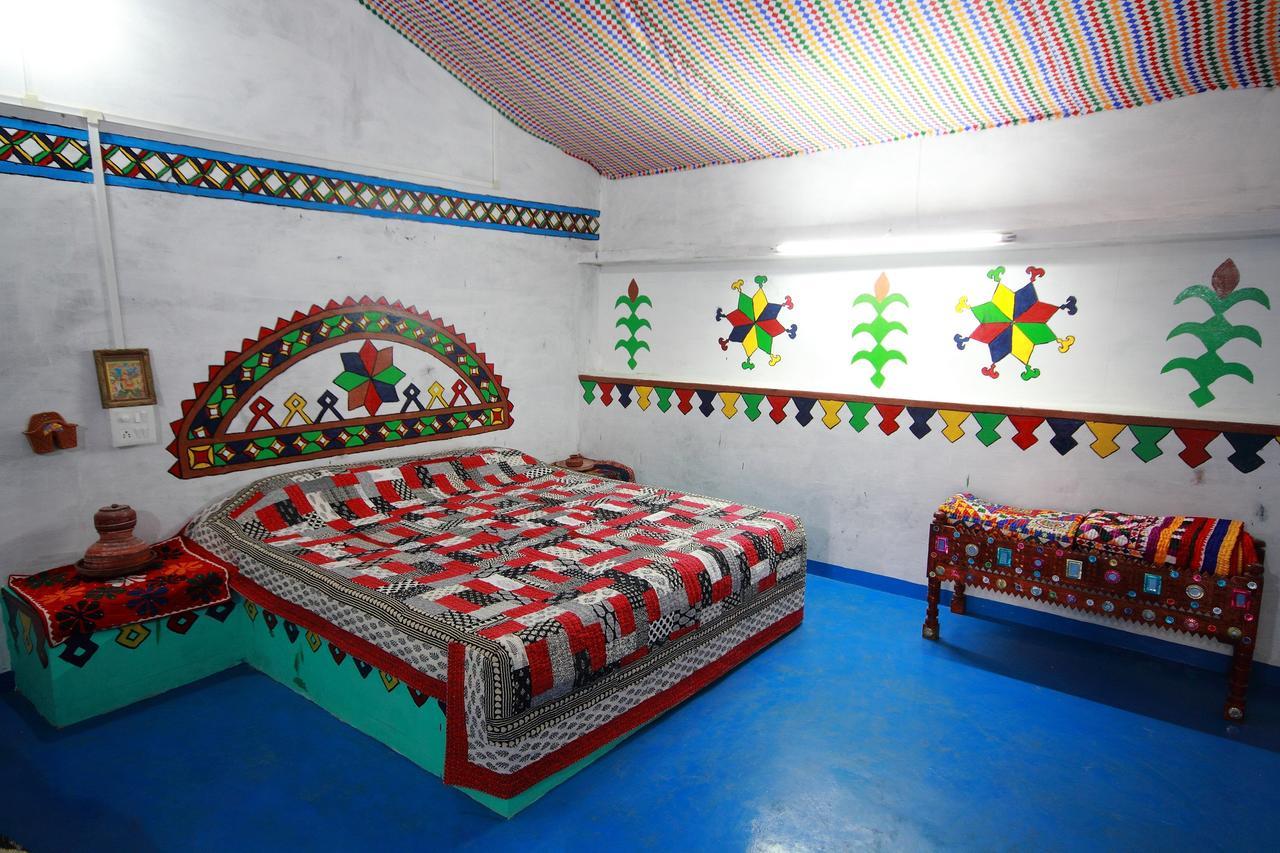 Rann Bhumi Homestay Resort Hodka Exterior photo