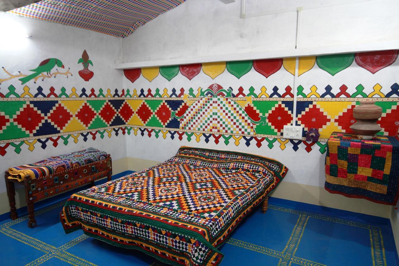 Rann Bhumi Homestay Resort Hodka Exterior photo