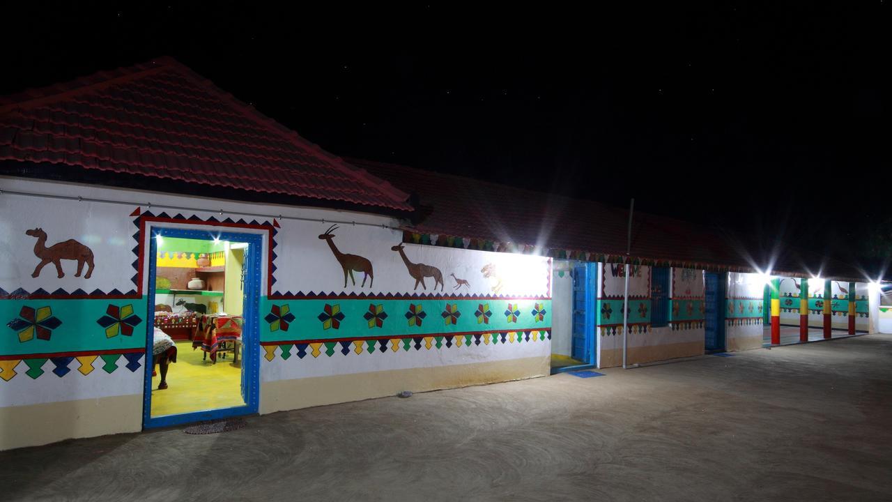 Rann Bhumi Homestay Resort Hodka Exterior photo